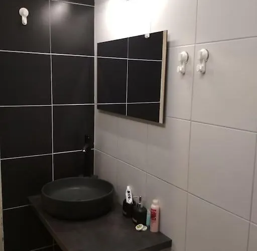 Rethnet Spacious Apartamento